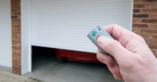 Купить автоматику для рулонных ворот Кингисепп, цена от 2782 руб.