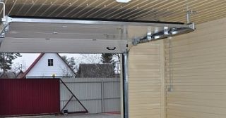 Купить гаражные ворота подъемные Кингисепп, цена от 3937 руб.